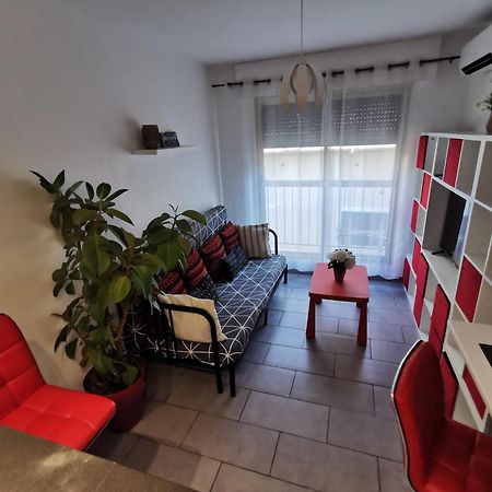 Studio Et Stationnement Offert Centre Hyères Exterior foto