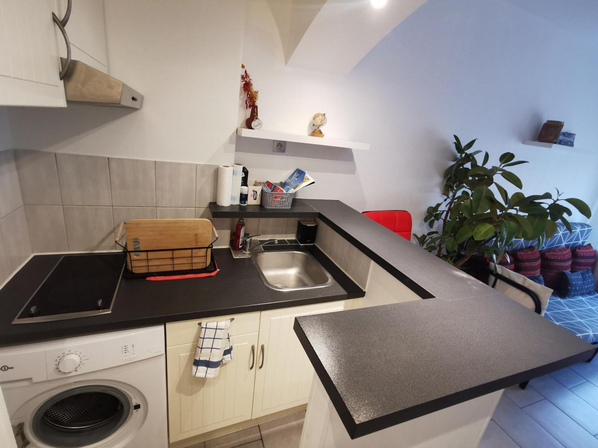 Studio Et Stationnement Offert Centre Hyères Exterior foto